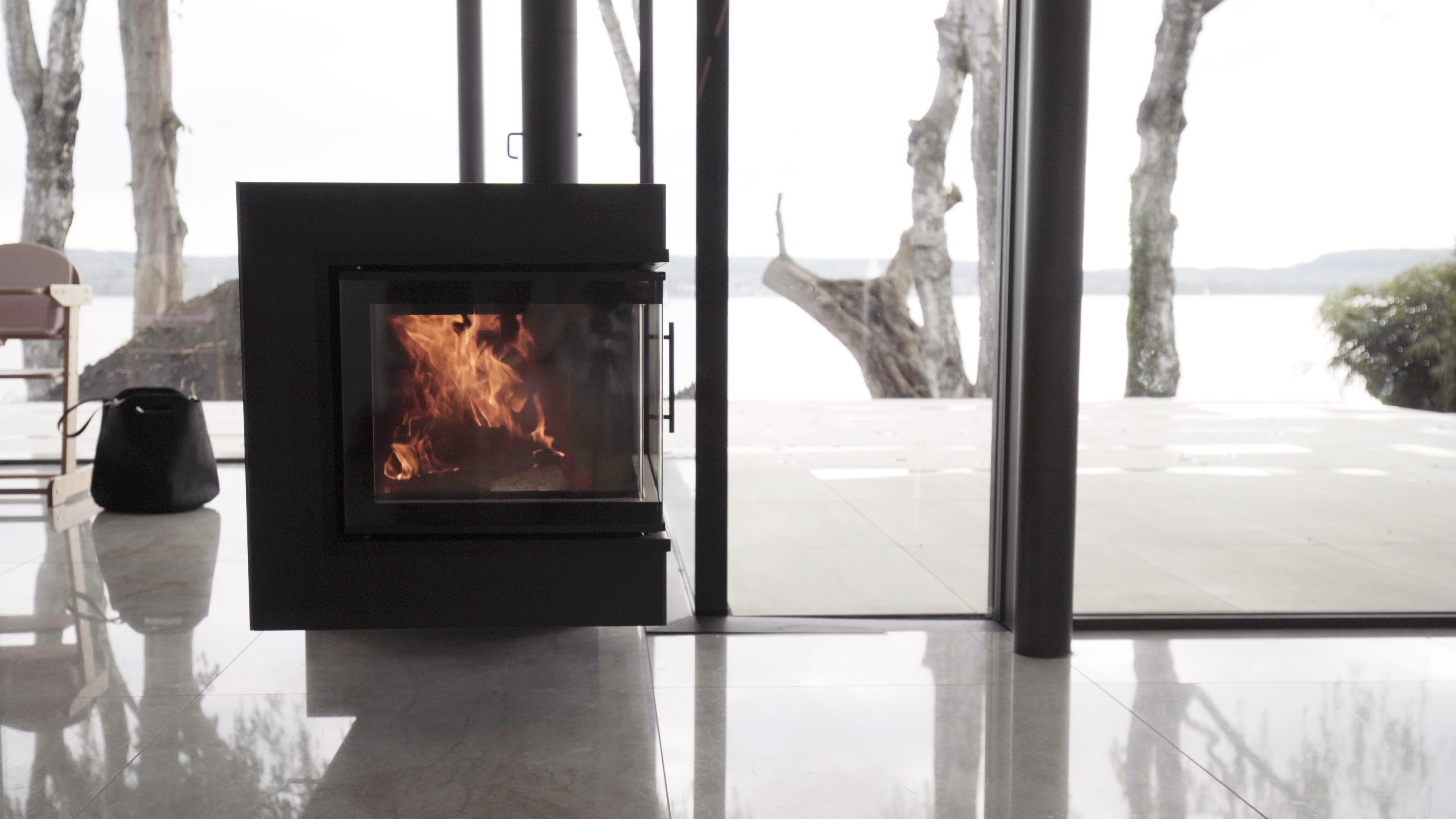 Kamin mit Seesicht | kiimoto Speicherkamine